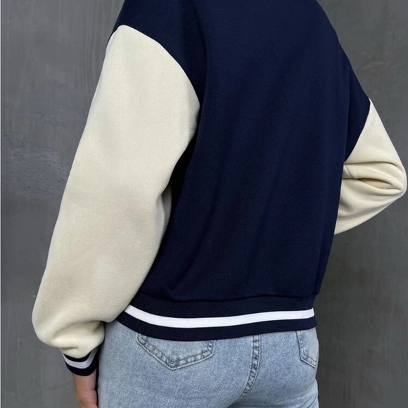 Varsity jacket - Picture 6 of 6